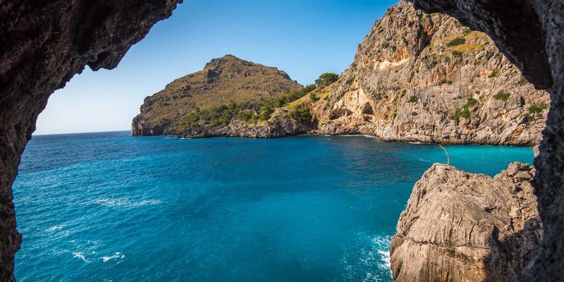 基于LBS的即时旅游社交：如何在旅途中发现并结识附近的同好旅伴