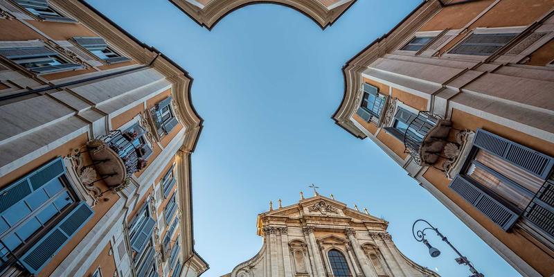 基于LBS的即时旅游社交：如何在目的地临时寻找同游者